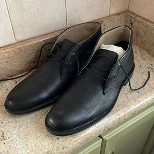 BR size 9 M US Black shoes, brand new vintage